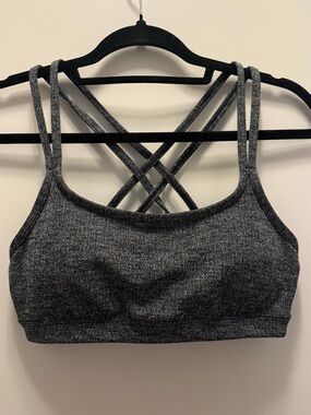 Athleta Heather Black & Gray Crisscross Strappy Sports Bra